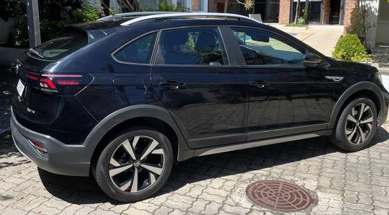 VOLKSWAGEN NIVUS 1.0 200 TSI TOTAL FLEX HIGHLINE AUTOMÁTICO